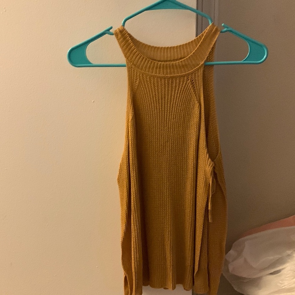 Lulus side open tank